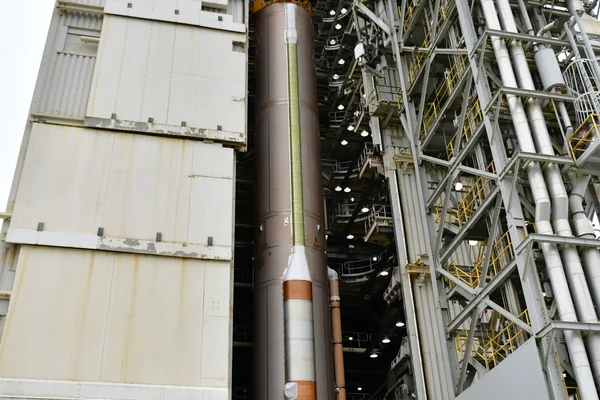 Landsat 9 Atlas V Booster LVOS