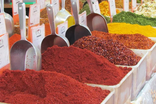 spices-market-bazaar-jerusalem