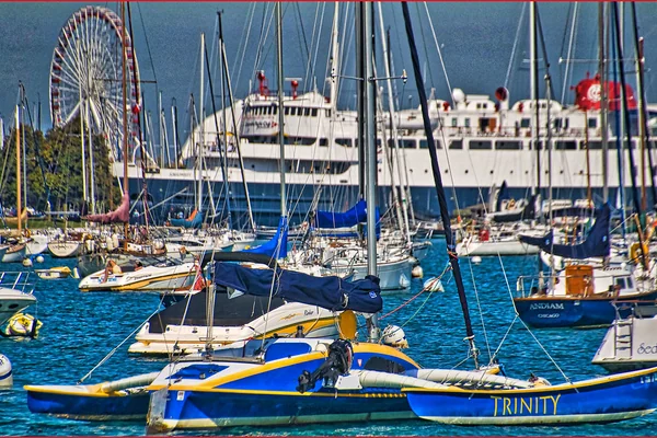 'Trinity' -- Monroe Harbor Marina Chicago (IL) September 2014