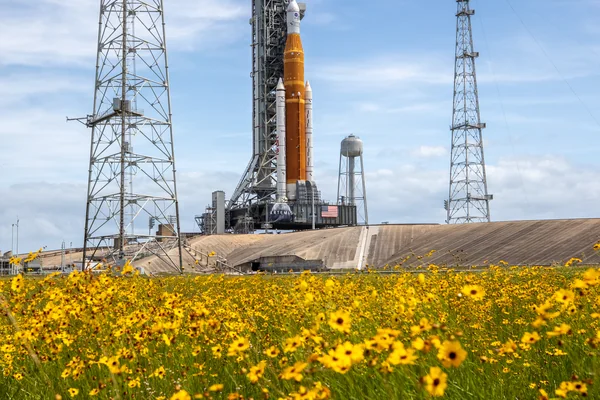 Artemis I at Pad 39B