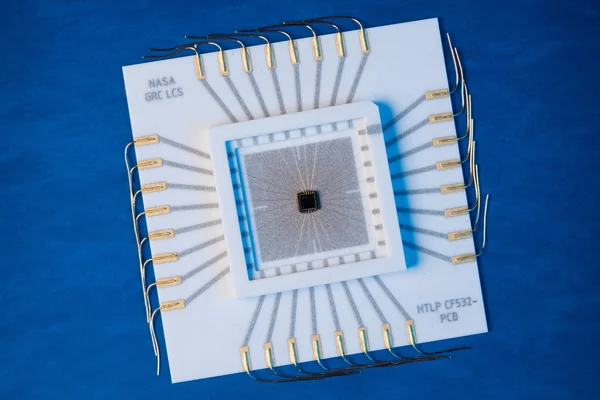 Silicon Carbide Integrated Circuit Chip