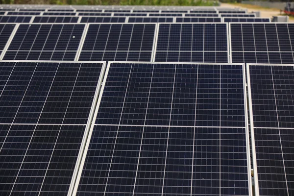 Discovery Solar Energy Center