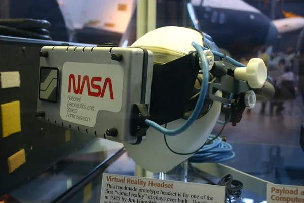 Virtual Reality Headset