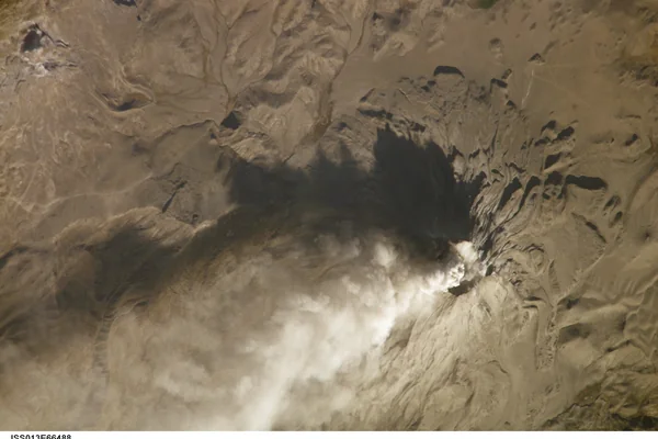 Earth Observations taken by the Expedition 13 crew