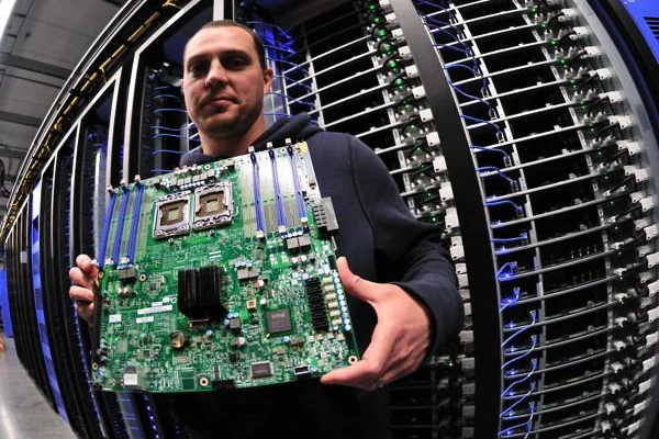 Facebook Data Center Server Board