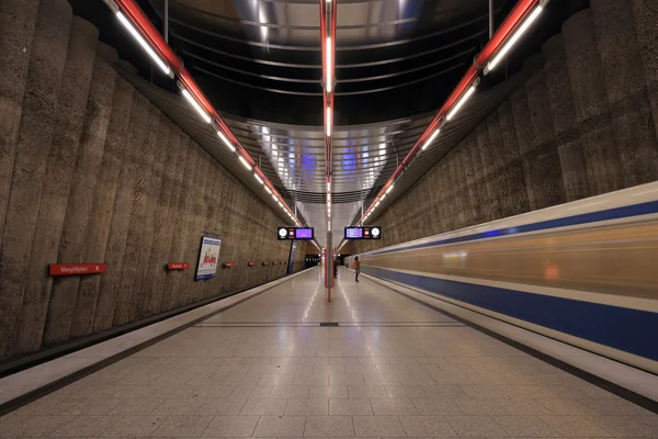 Metro İstasyonu 5