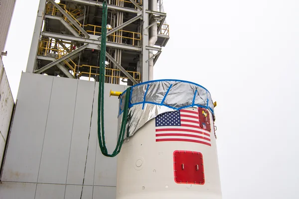 Landsat 9 Atlas V ISA-ASA Lift and Mate