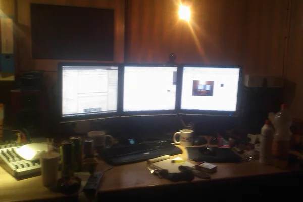hanks_desk