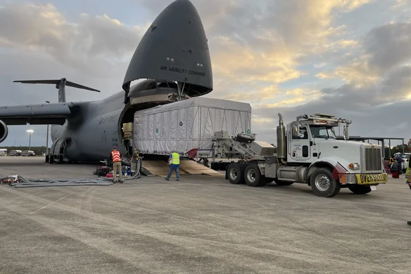 GOES-U Spacecraft Arrival and Offload