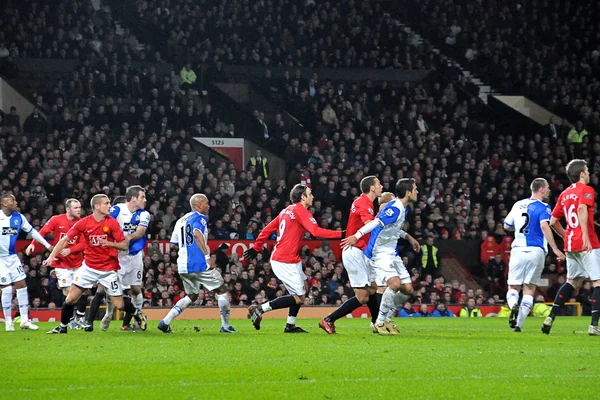 Manchester United Defend