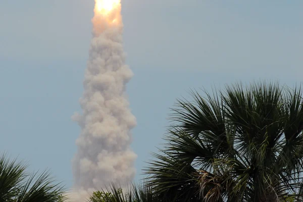 KSC-2009-3102