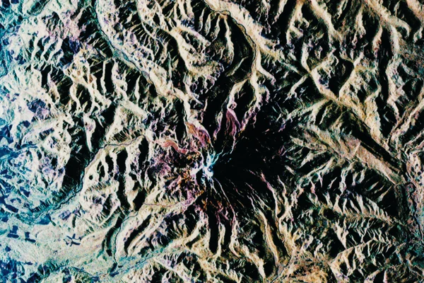 STS-68 radar image: Mt. Rainier, Washington