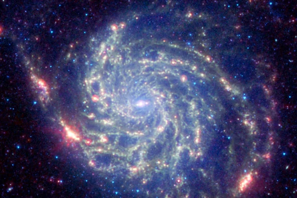 Spitzer Space Telescope View of Galaxy Messier 101
