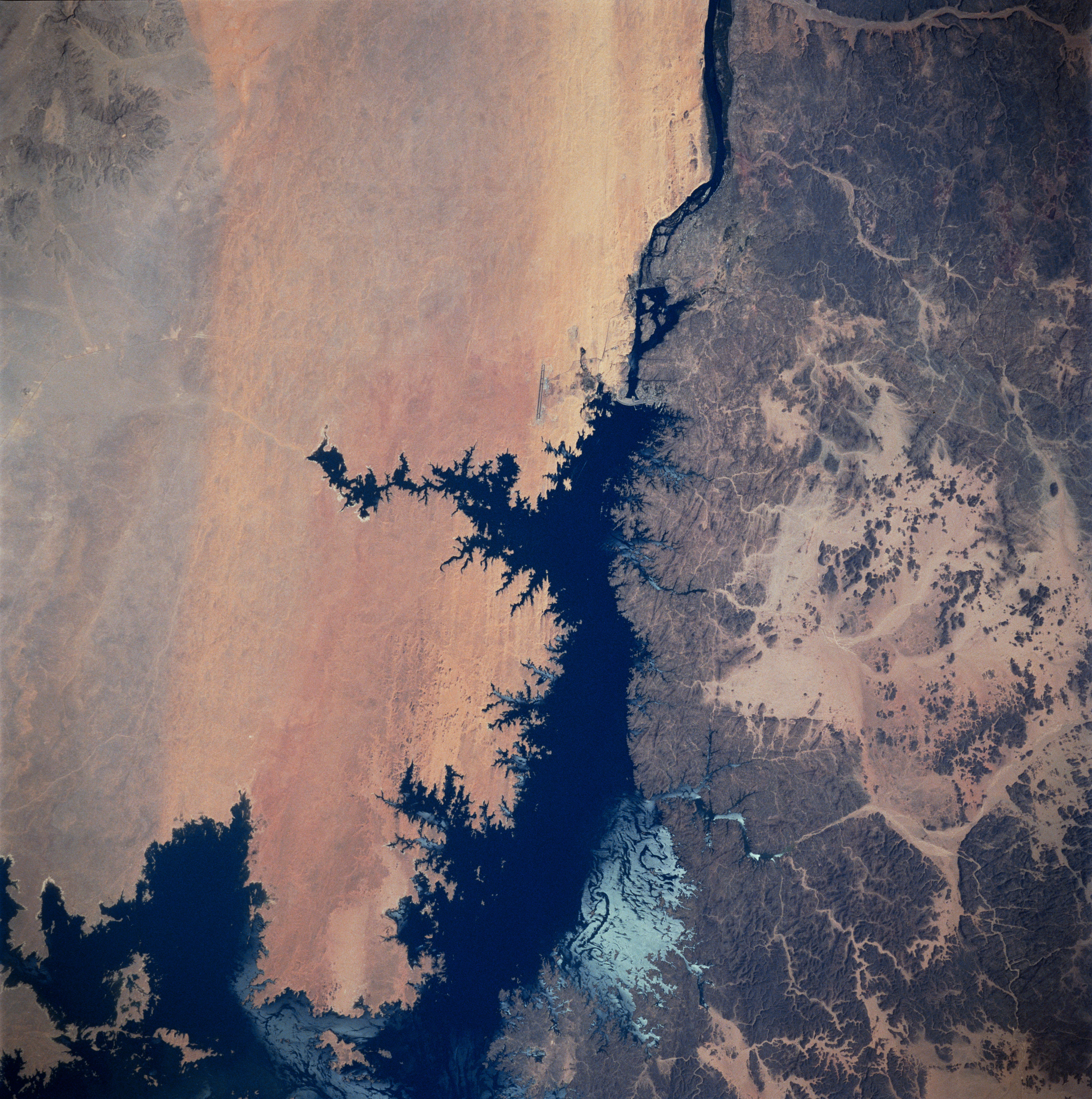 Earth observations taken during STS-83 mission