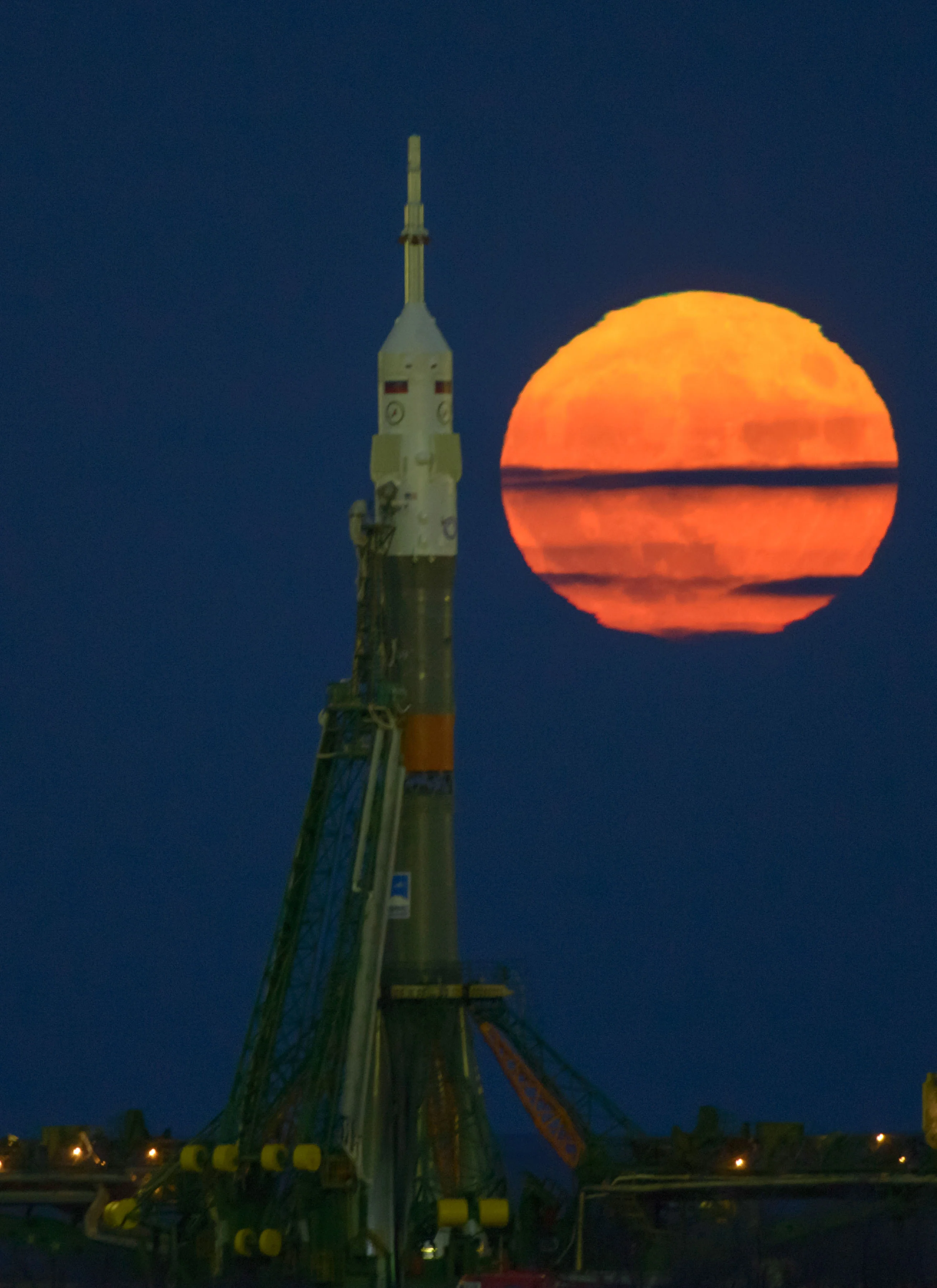 Expedition 50 Supermoon