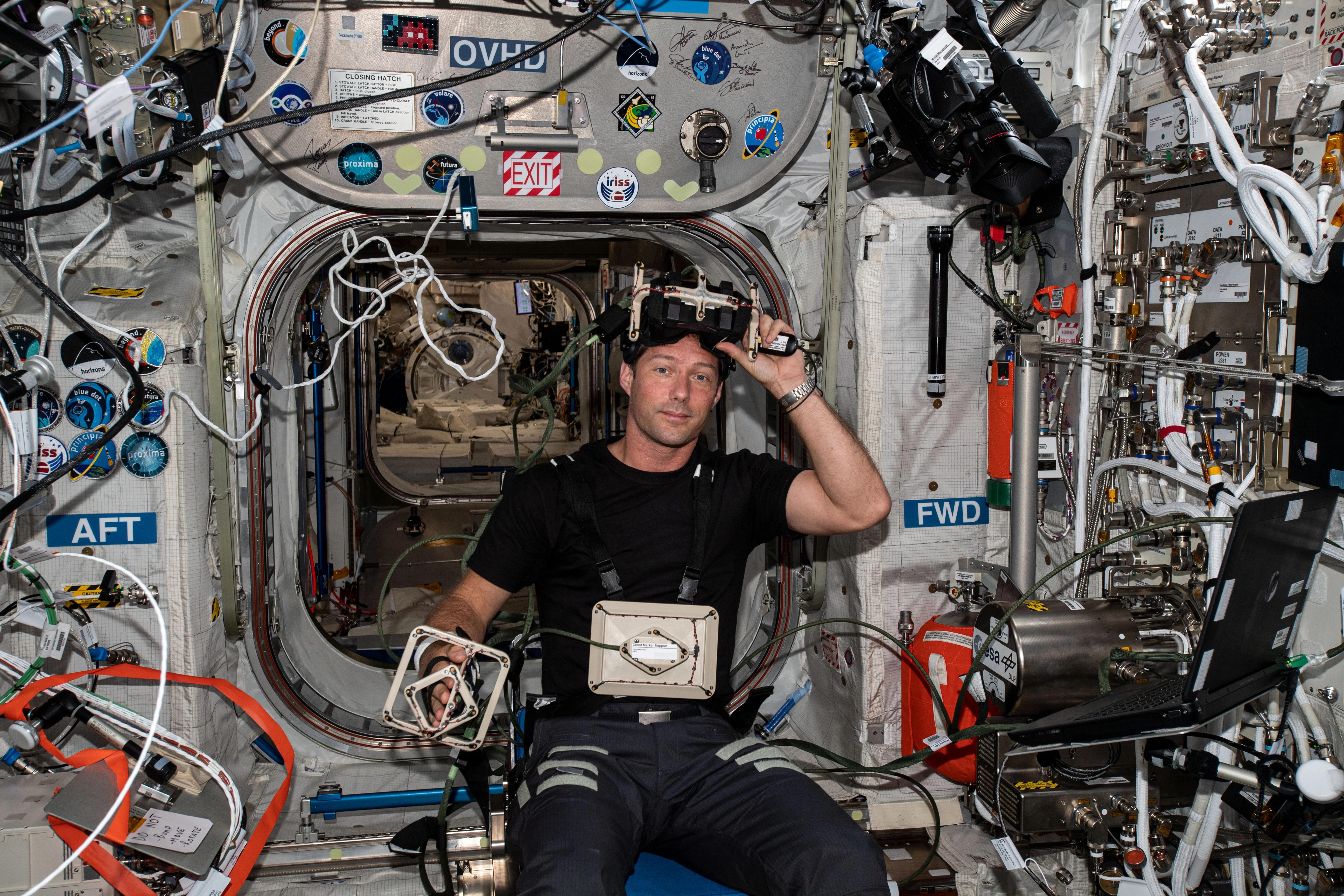 iss065e009555