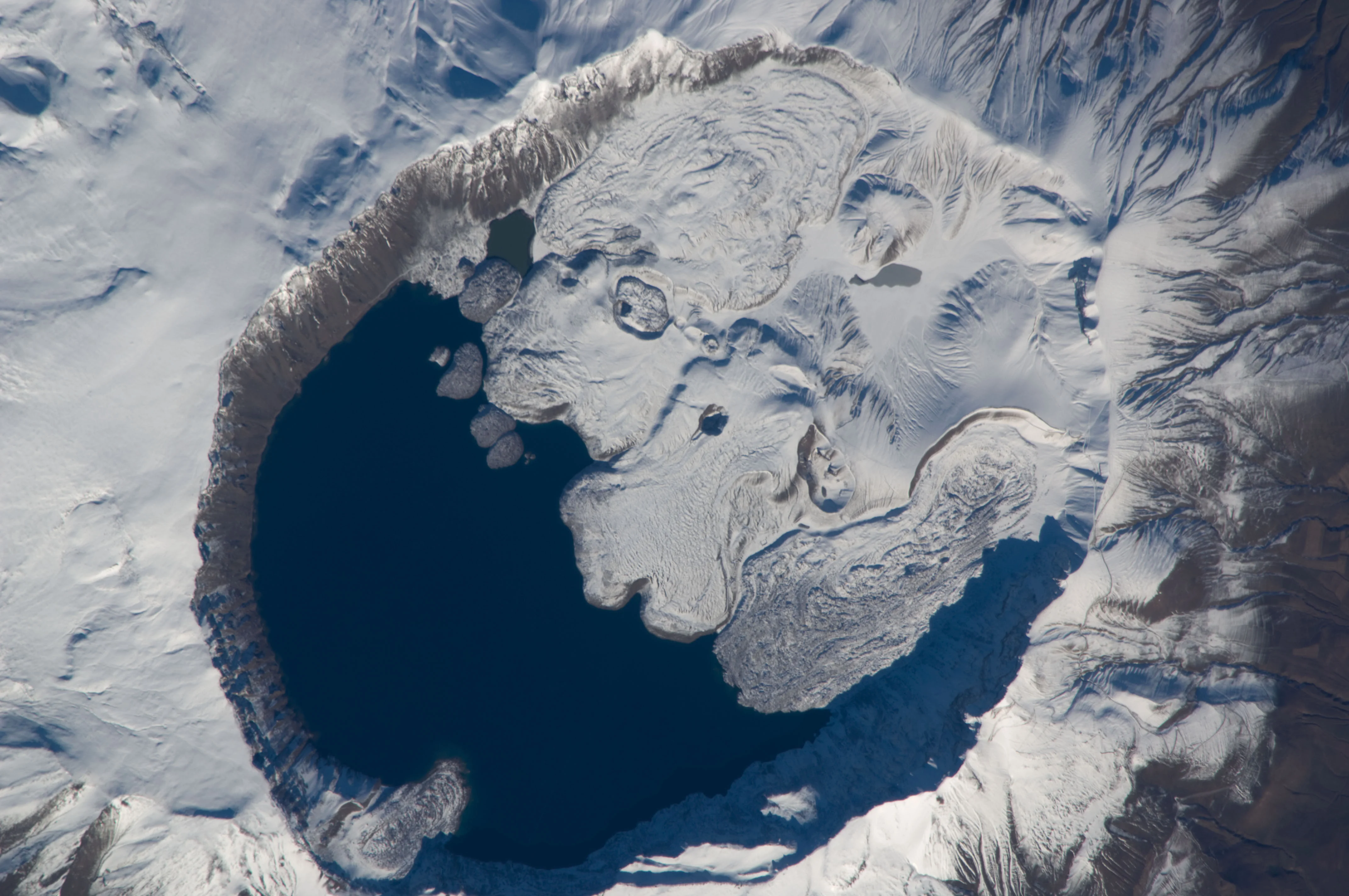 Earth Observations taken by the Expedition 18 Crew