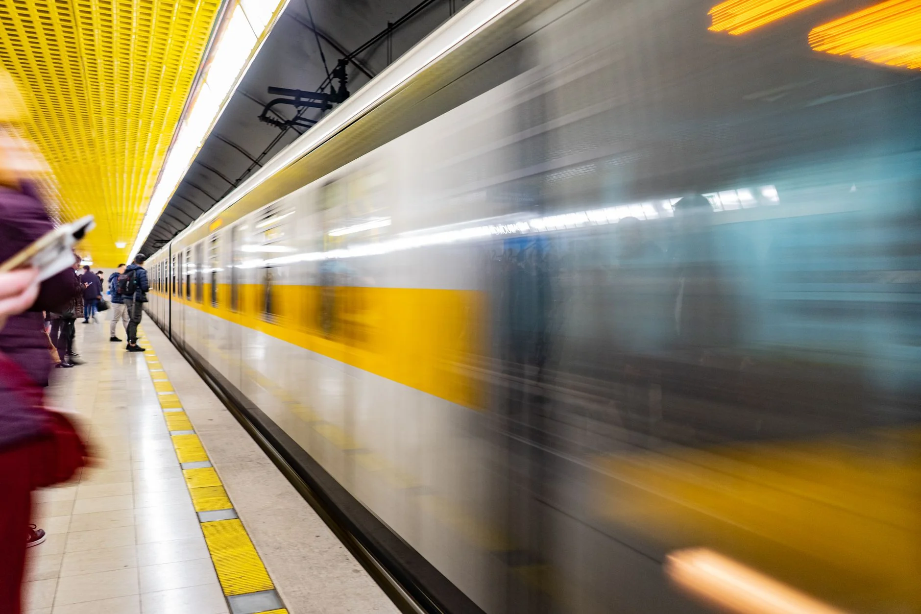 Metro İstasyonu