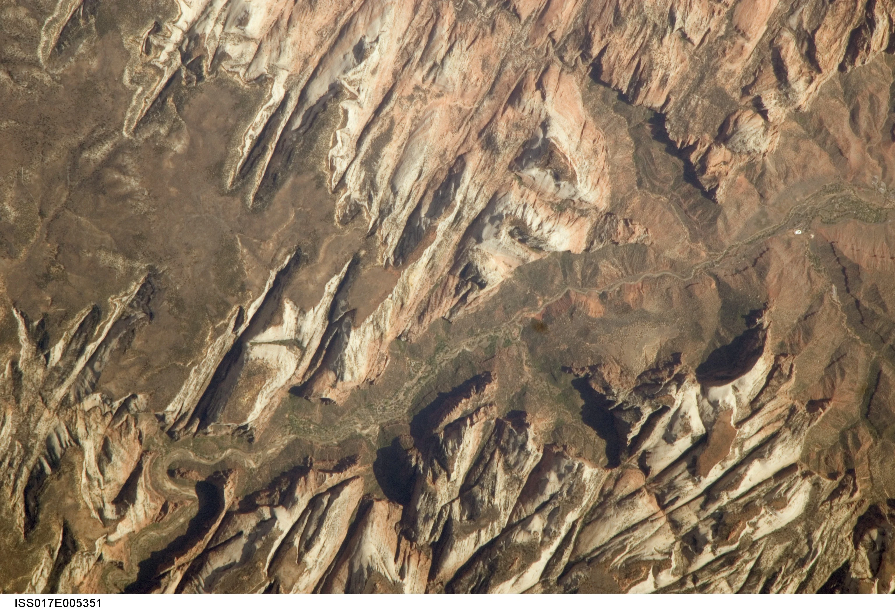 Earth Observations taken by the Expedition 17 Crew