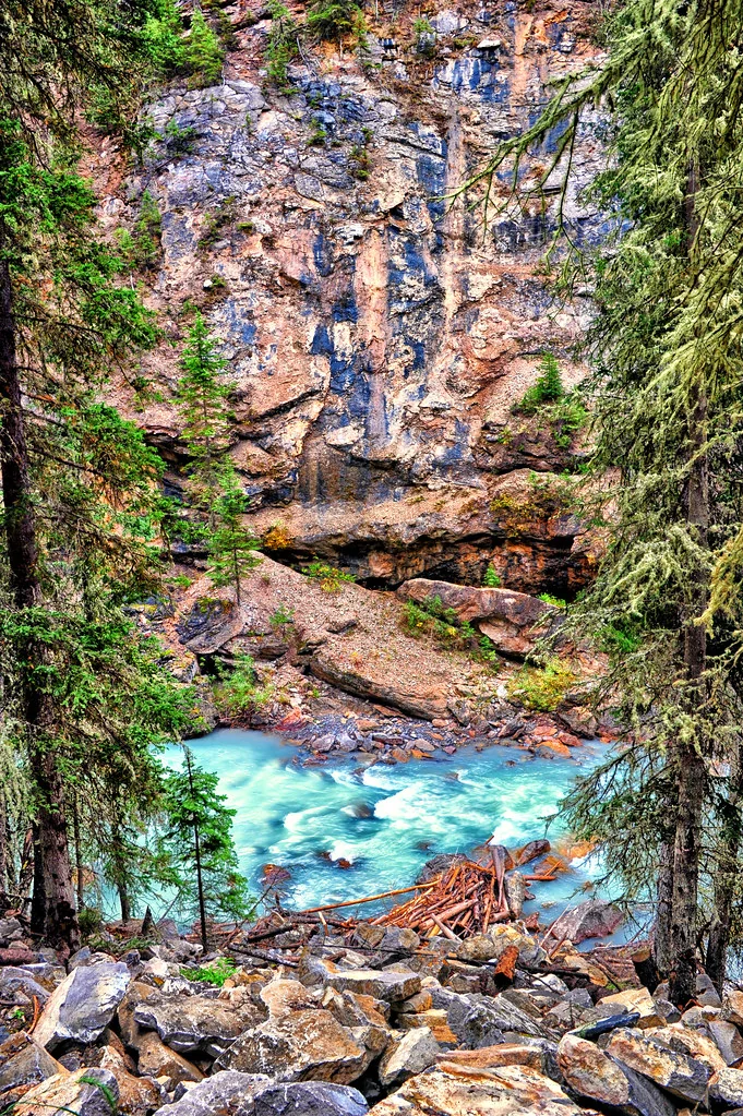 Johnston Canyon Rocks