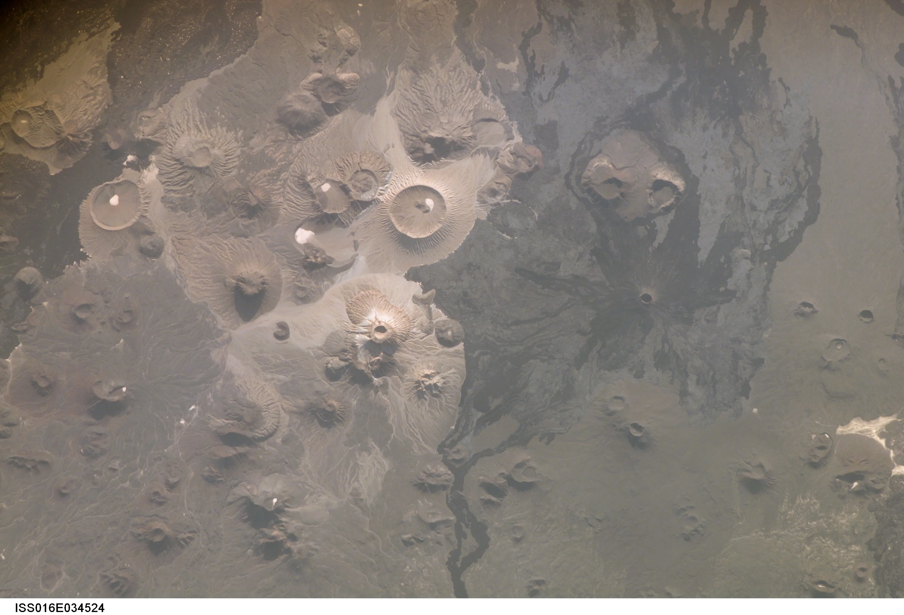 Earth Observations taken by the Expedition 16 Crew