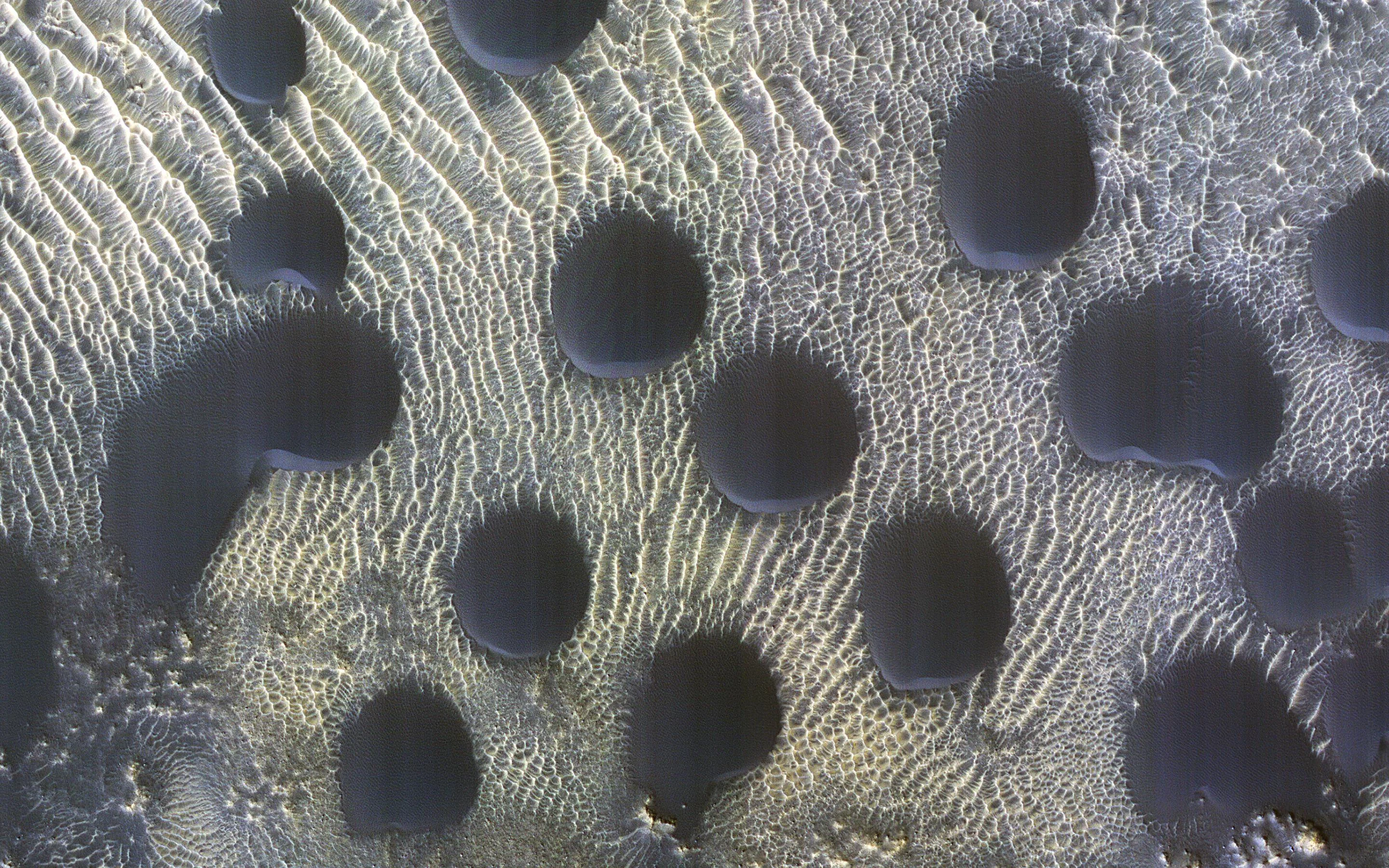 Circular Sand Dunes